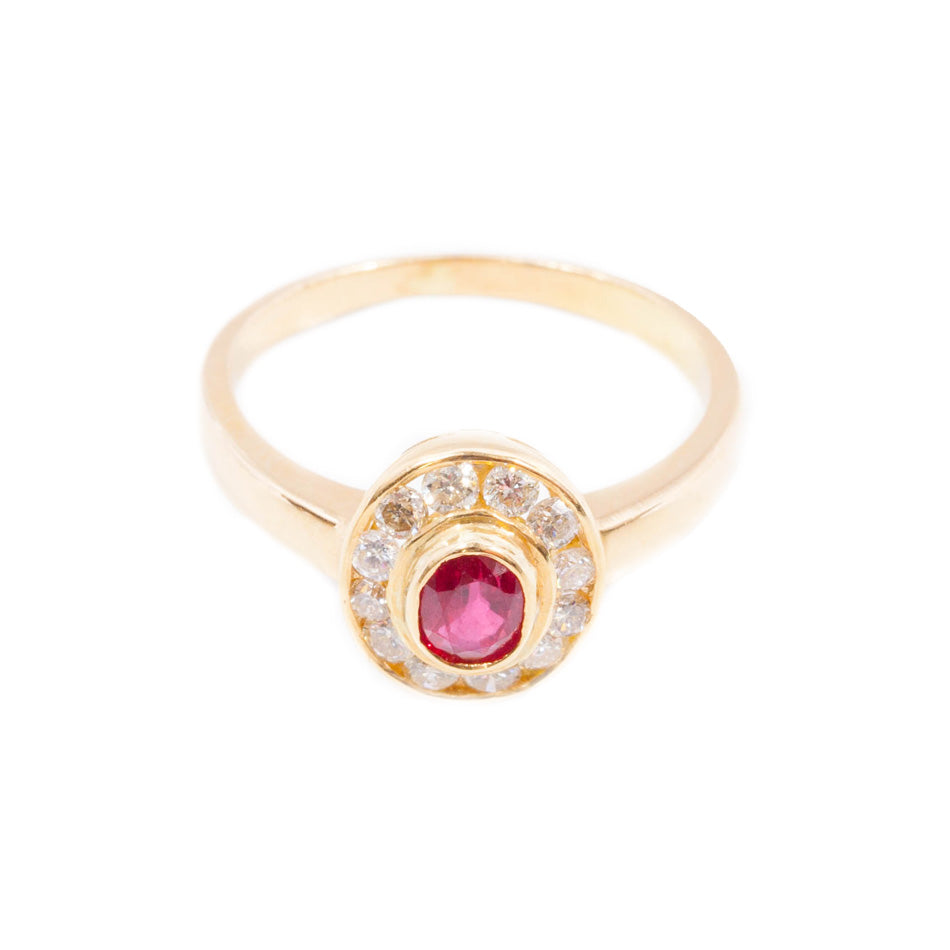Vintage ruby & diamond cluster ring in 18ct yellow gold